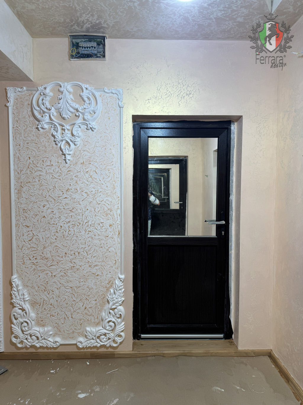 Aurora – The Golden Glow of Elegance